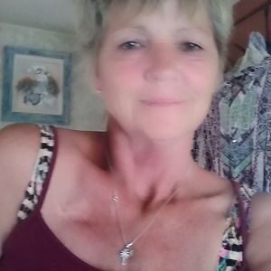 Meet your Posher, Brenda